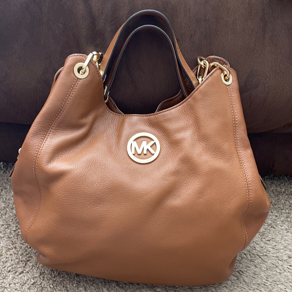 Michael Kors Shoulder Handbag with matching Wallet